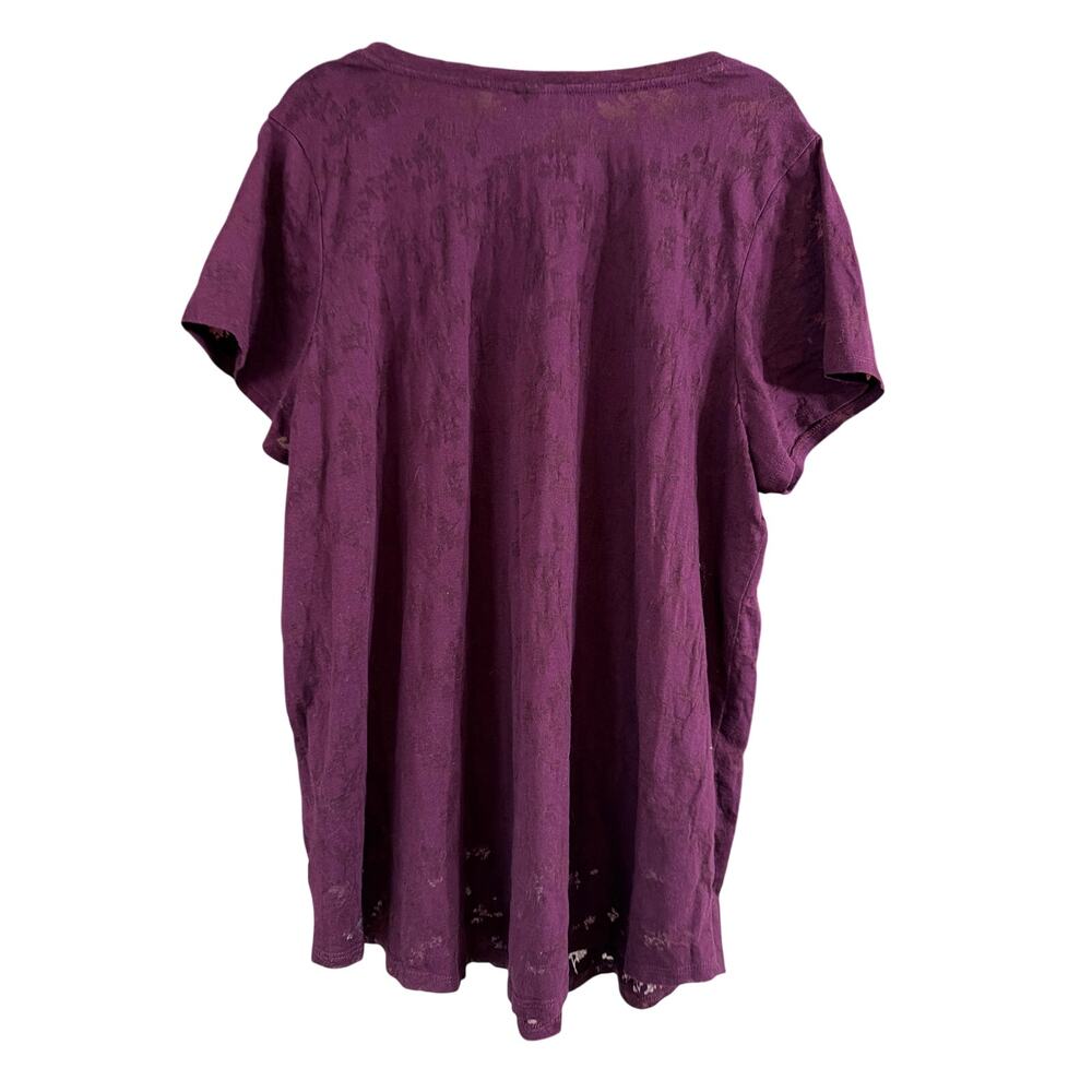 Torrid Women's Plus Size Maroon Purple Sheer Floral T-Shirt Size 3 3X - Picture 3 of 5